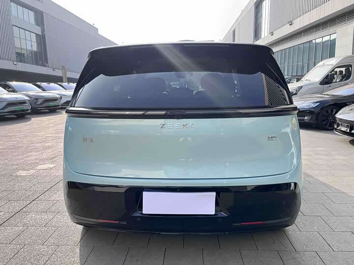 Zeekr Mix 2025 2025款 长续航智驾版