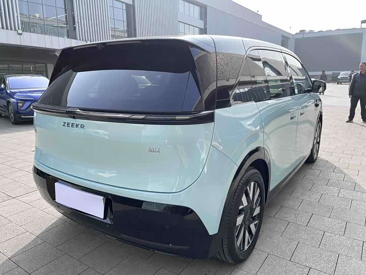 Zeekr Mix 2025 2025款 长续航智驾版
