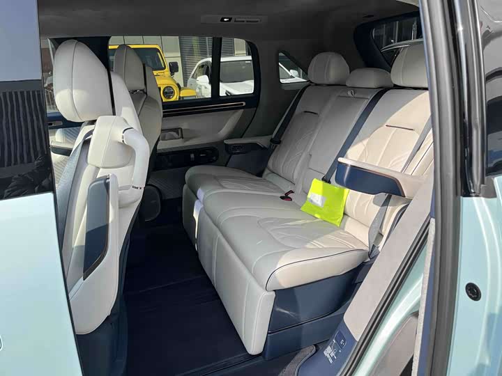 Zeekr Mix 2025 2025款 长续航智驾版