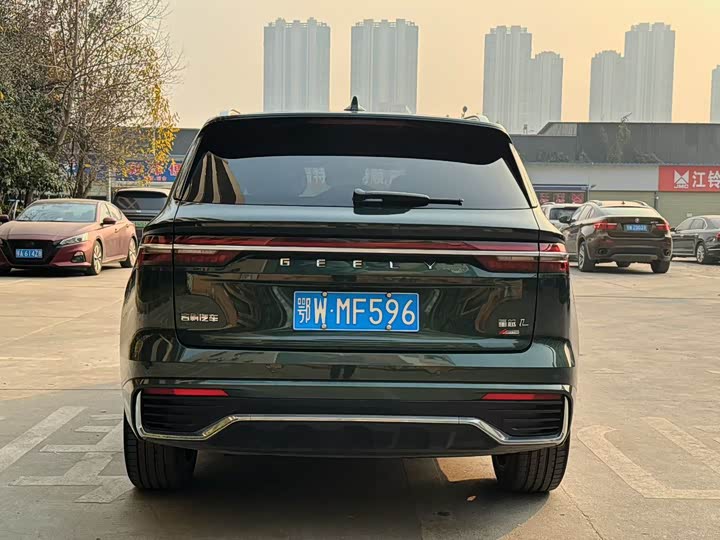 Geely Monjaro 2025 2025款 东方曜 2.0TD 自动四驱望月版