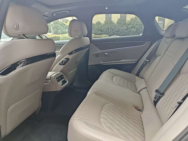 BYD Han 2025 2025款 EV 智驾版 701KM激光雷达旗舰型