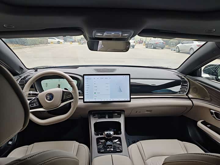 BYD Han 2025 2025款 EV 智驾版 701KM激光雷达旗舰型