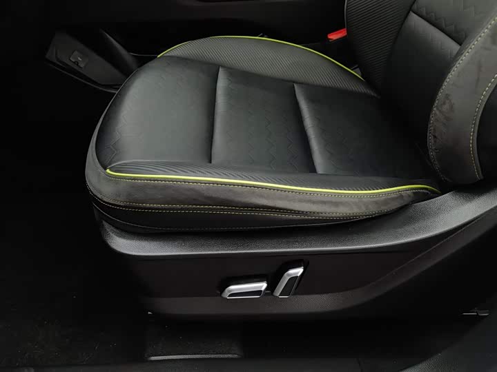 Haval H6S 2022 2022款 2.0T 两驱悦跑版