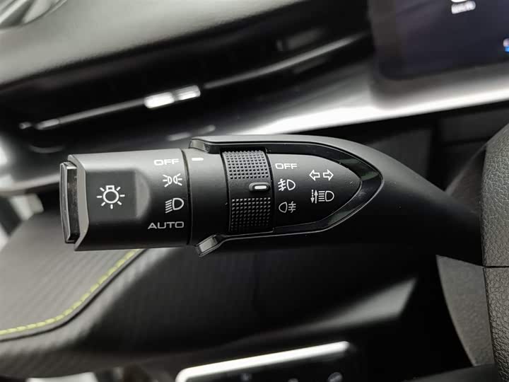 Haval H6S 2022 2022款 2.0T 两驱悦跑版