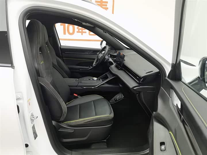 Haval H6S 2022 2022款 2.0T 两驱悦跑版