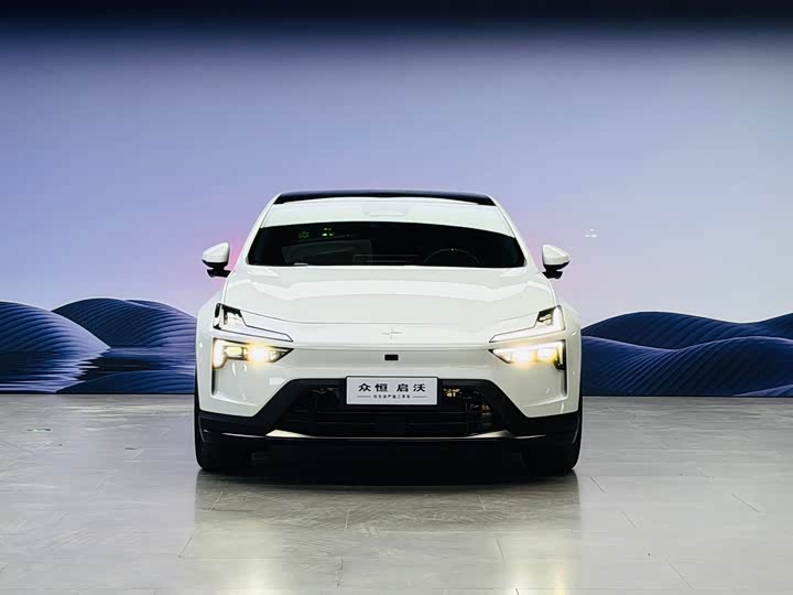 2024 Polestar 4