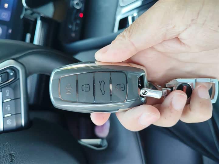 Haval F7 2021 2021款 2.0T 四驱i悦