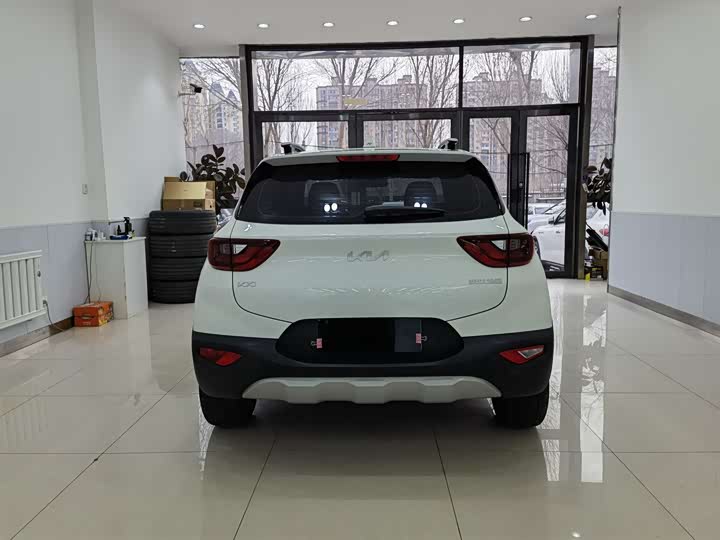 Kia KX1 2021 2021款 1.4L 自动趣享版