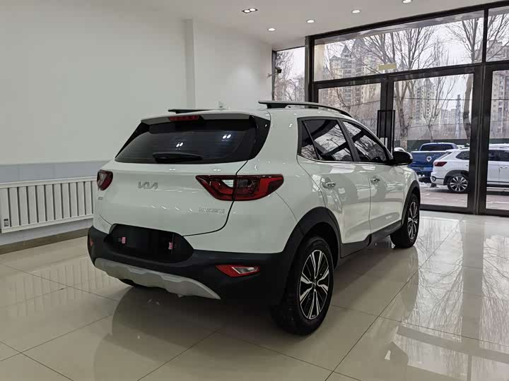 Kia KX1 2021 2021款 1.4L 自动趣享版