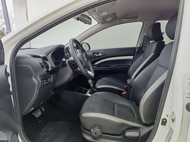 Kia KX1 2021 2021款 1.4L 自动趣享版