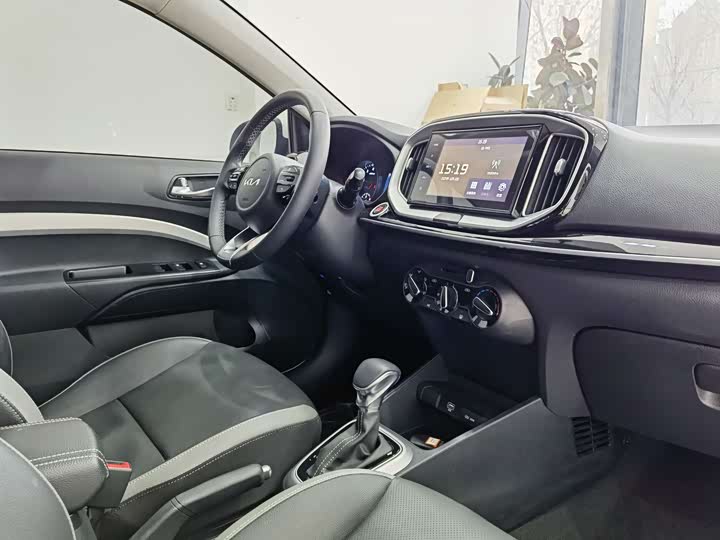 Kia KX1 2021 2021款 1.4L 自动趣享版
