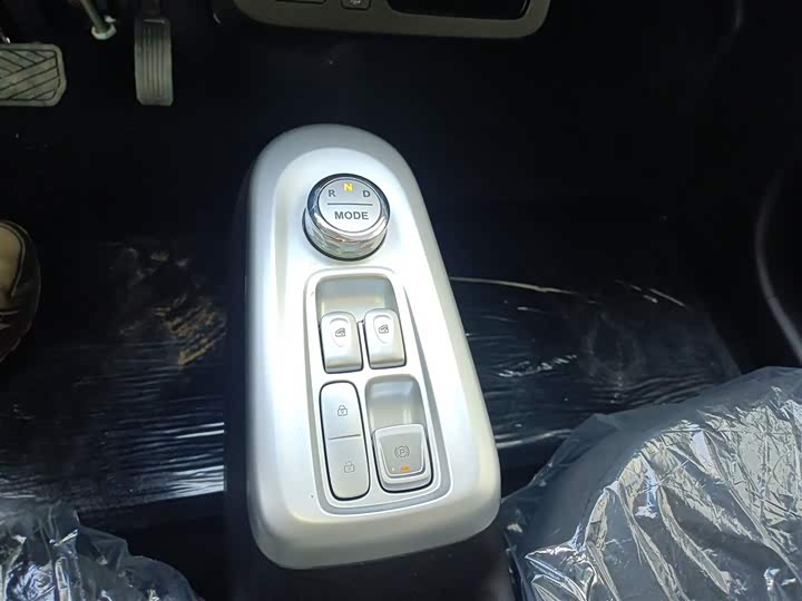 Changan Qiyuan (Nevo) Lumin 2026 2026款 宝藏版 205km 心爱米 国轩