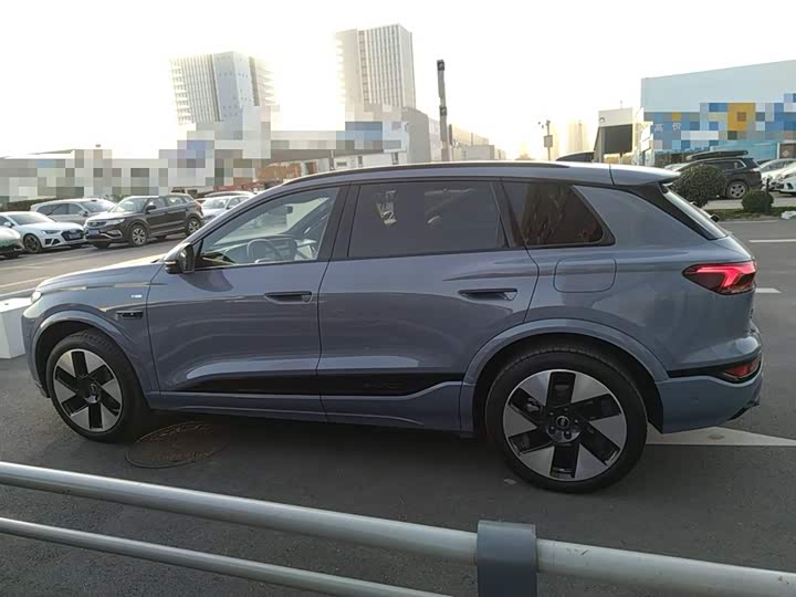 Audi Q6L e-tron 2026 2026款 首发领航版