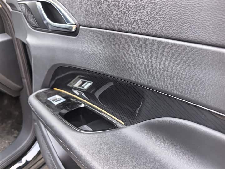 Hongqi HS3 Hybrid 2024 2024款 115km 劲为版