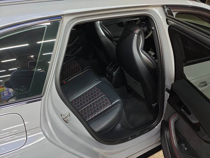 Audi RS 4 2022 2022款 RS4 Avant 黑曜版