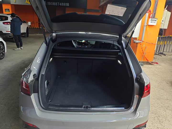 Audi RS 4 2022 2022款 RS4 Avant 黑曜版