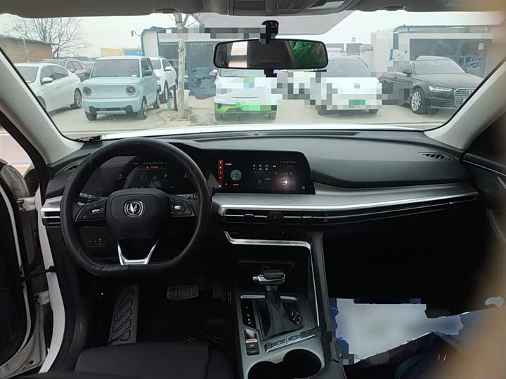 Changan CS35 Plus 2022 2022款 蓝鲸NE 1.4T DCT尊贵型