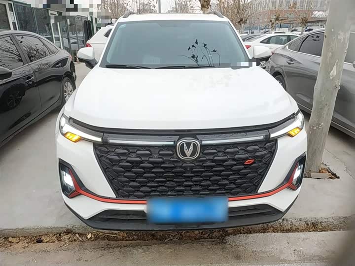 Changan CS35 Plus 2022 2022款 蓝鲸NE 1.4T DCT尊贵型