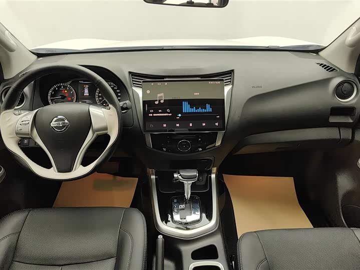 Nissan Terra 2020 2020款 2.5L XL Upper 自动两驱豪华版