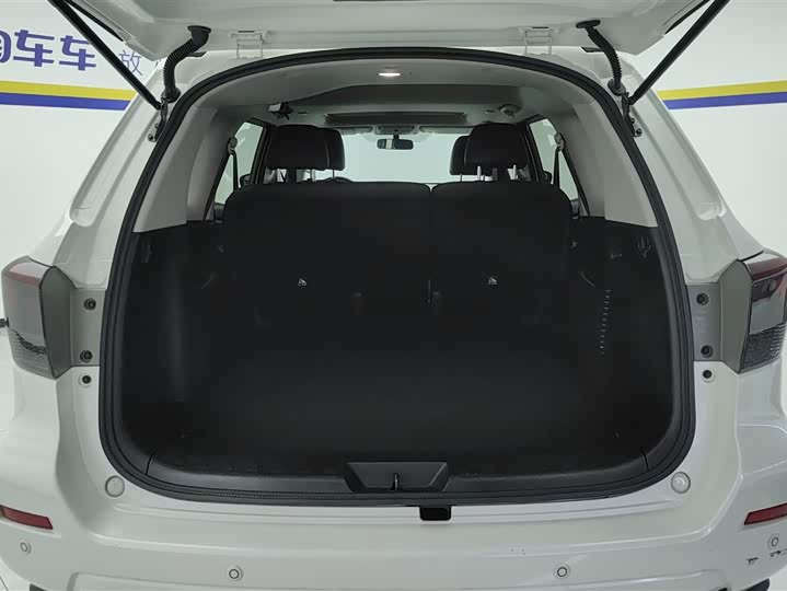 Nissan Terra 2020 2020款 2.5L XL Upper 自动两驱豪华版