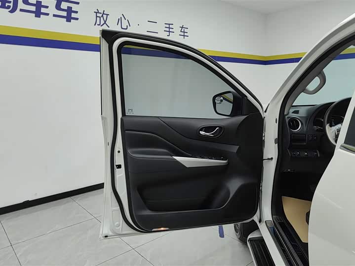 Nissan Terra 2020 2020款 2.5L XL Upper 自动两驱豪华版