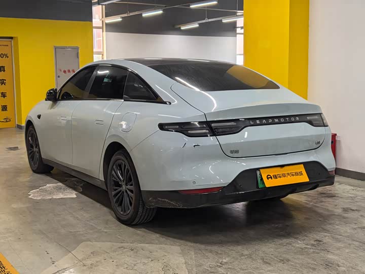 Leapmotor C01 2024 2024款 增程 216舒享版