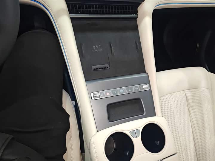 BYD Xia 2025 2025款 DM-i 1.5T 180km 超越型