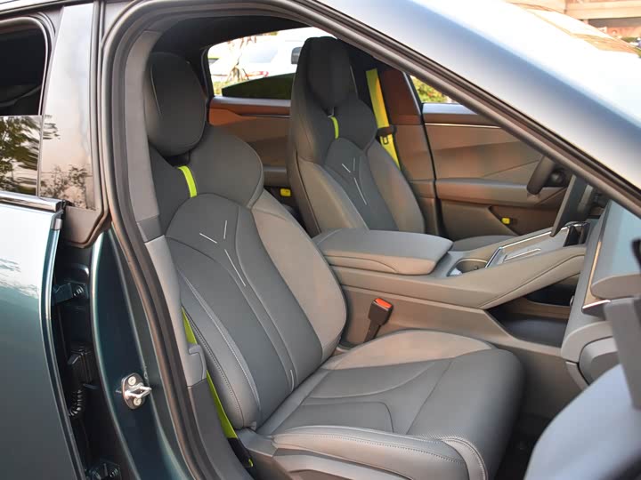 XPeng P7 2025 2025款 750 四驱高性能 Ultra