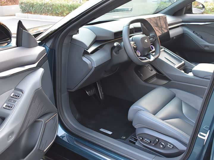 XPeng P7 2025 2025款 750 四驱高性能 Ultra