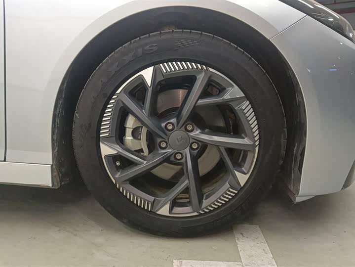 GAC Hyptec GT 2023 2023款 560后驱七翼版