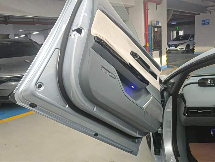 GAC Hyptec GT 2023 2023款 560后驱七翼版