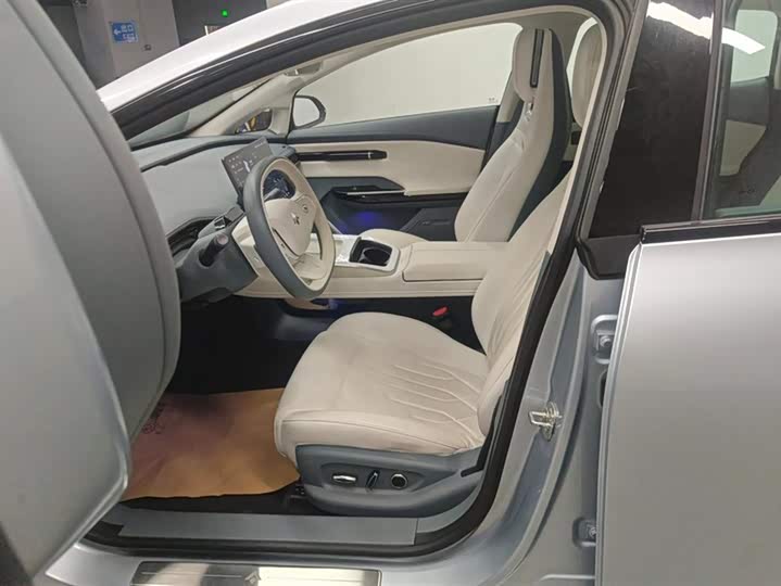 GAC Hyptec GT 2023 2023款 560后驱七翼版