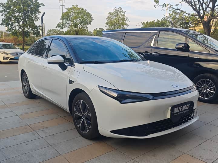 2024 XPeng P5
