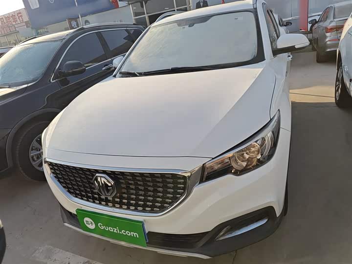 MG Motor ZS 2020 2020款 全球百万畅销款 1.5L 手动65寸巨幕天窗版