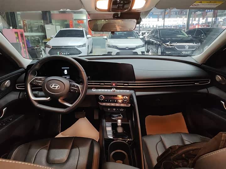 Hyundai Elantra N line 2023 2023款 1.5L CVT LUX尊贵版