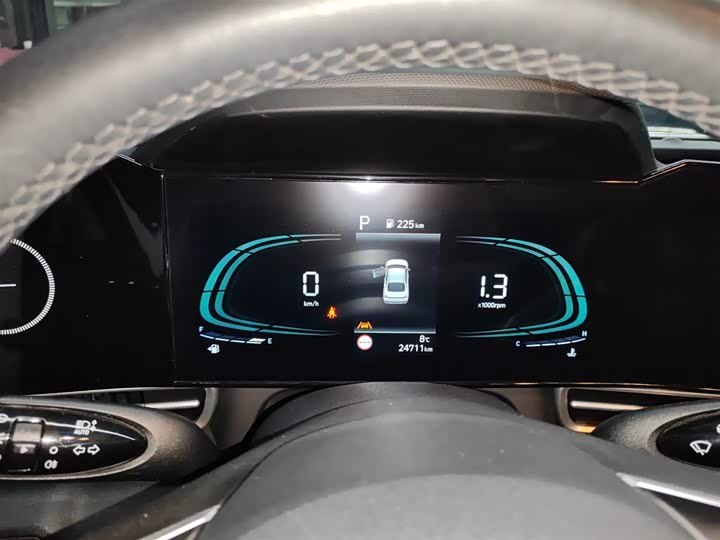 Hyundai Elantra N line 2023 2023款 1.5L CVT LUX尊贵版