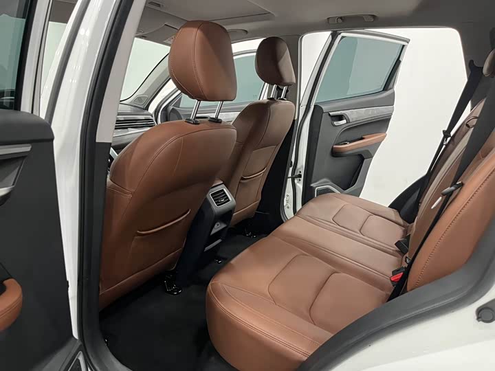 Geely Vision X6 2021 2021款 PRO 1.4T 自动尊贵型