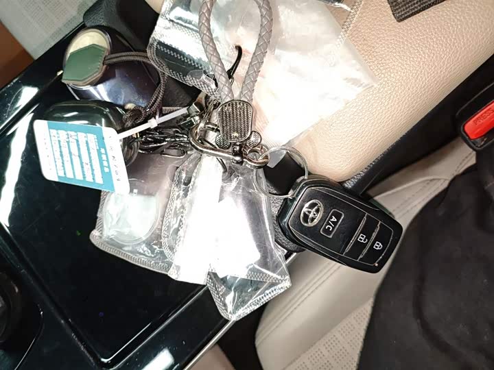 Toyota bZ4X 2022 2022款 四驱高性能PRO版