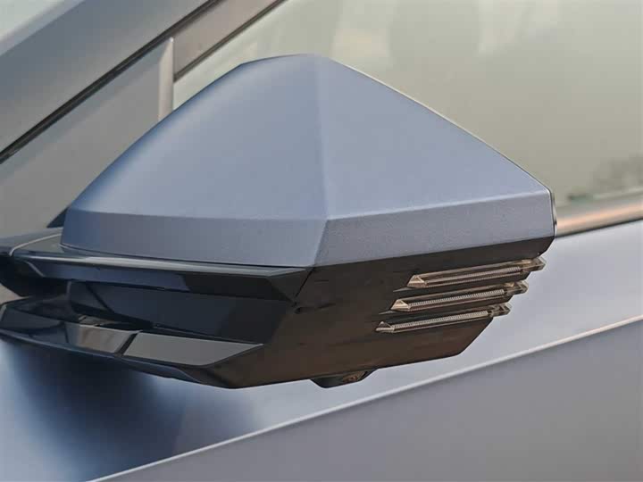 GAC Trumpchi GS3 2023 2023款 影速 270T R-STYLE版