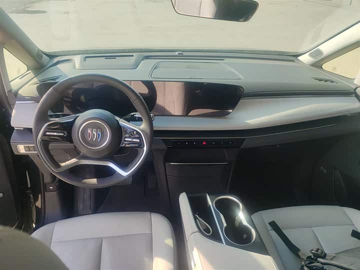 Buick GL8 ES 2025 2025款 陆尊 尊享版