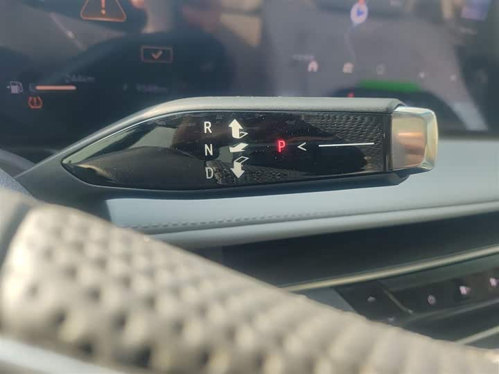 Buick GL8 ES 2025 2025款 陆尊 尊享版