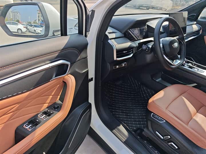 Geely Okavango L 2024 2024款 2.0T DCT旗舰型