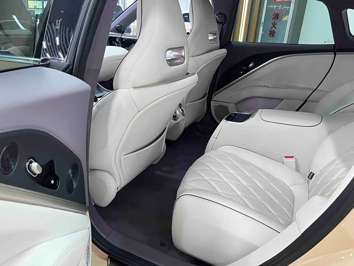 Avatr 11 2024 2024款 630 三激光后驱版