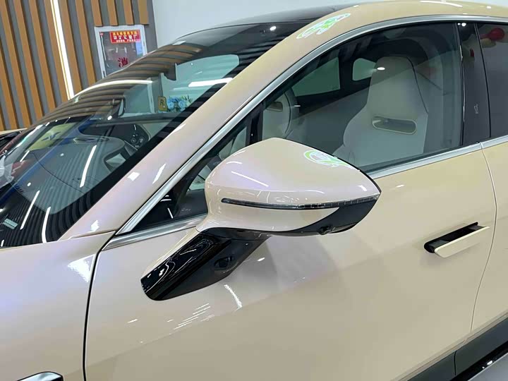 Avatr 11 2024 2024款 630 三激光后驱版