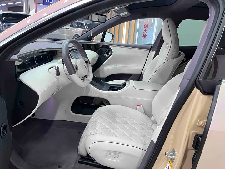 Avatr 11 2024 2024款 630 三激光后驱版