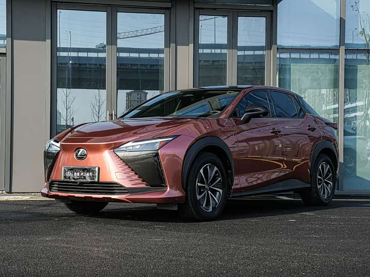 2023 Lexus RZ