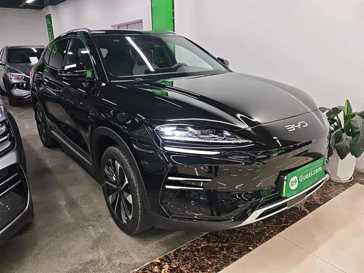 2025 BYD Song Plus Hybrid/EV