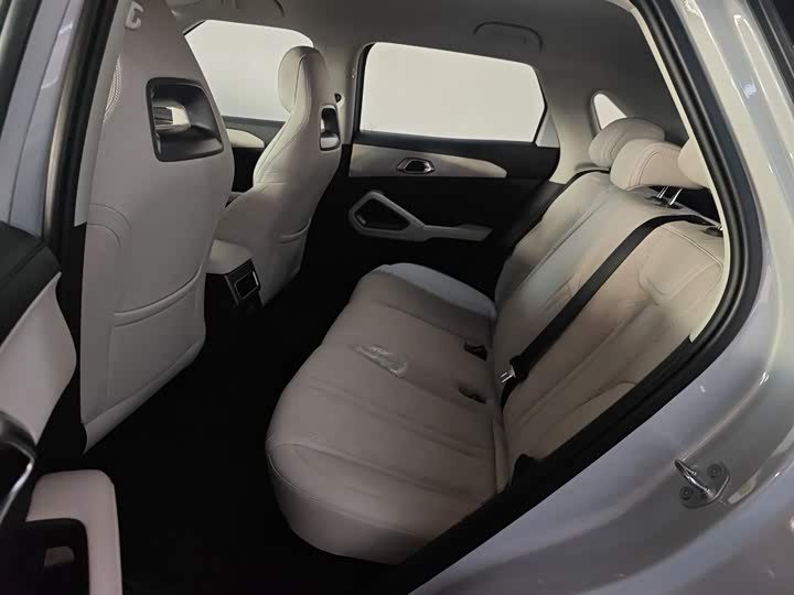 BYD Yuan Up 2025 2025款 301KM 领航型