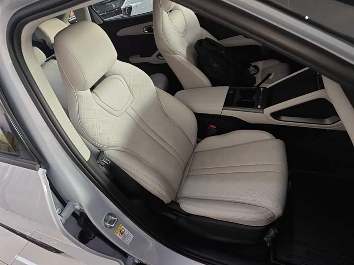 BYD Yuan Up 2025 2025款 301KM 领航型