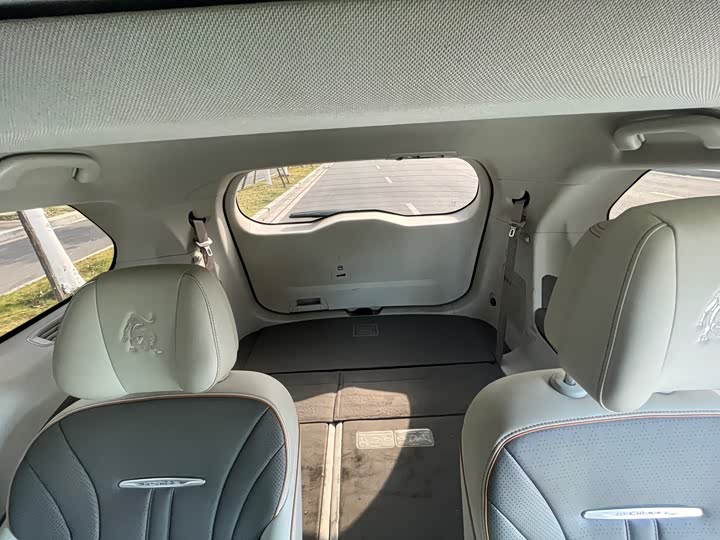 Dongfeng Forthing Yacht 2022 2022款 1.5T DCT逐浪版